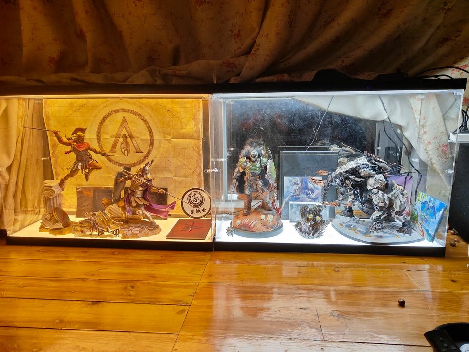 Premium Dual-Lit LED Acrylic Display Case | Dustproof Display Box & Shelf for LEGO, Statues, Models & Memorabilia - The Card Collective