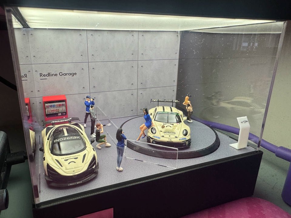 1/64 Rotating Acrylic Car Display Case Shelf | LED Display Box & Showroom Garage - The Card Collective