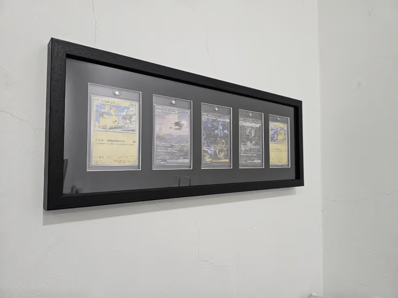 OneTouch Magnetic Trading Card Display Frame Case – Custom Colour Frame | Pokémon • MTG • Yu - Gi - Oh • One Piece • Sports Cards - The Card Collective