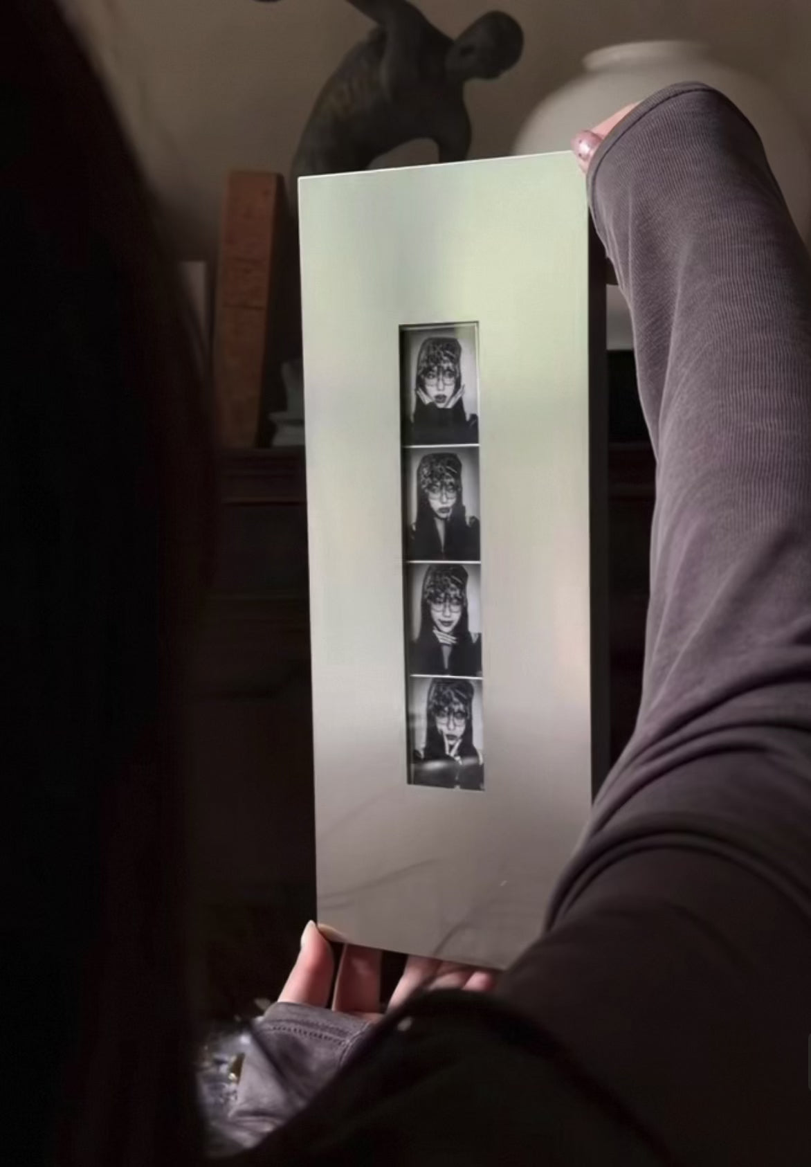 Aluminium Photo Strip Display Frame | Custom Metal Frame for Photobooth Prints